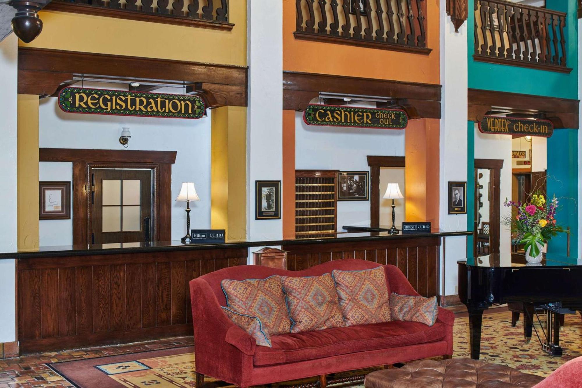 Hotel Alex Johnson Rapid City, Curio Collection By Hilton Exterior photo